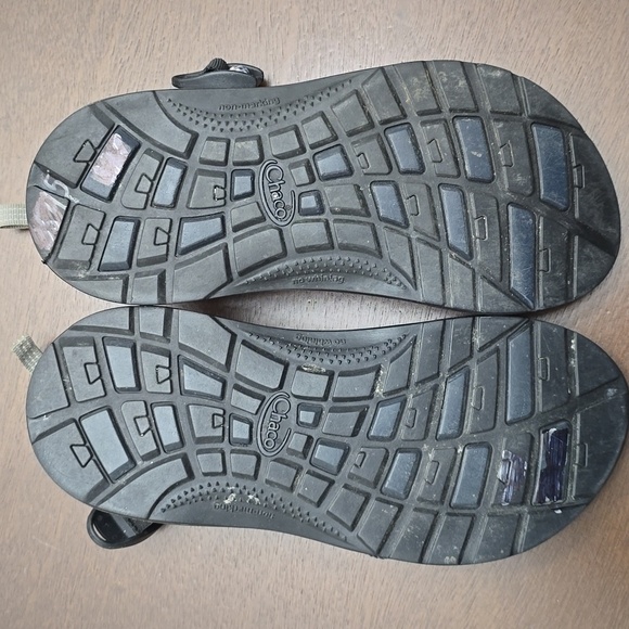 CHACO Navy and Black Strappy Sandals women's Sz 5 - Picture 5 of 7